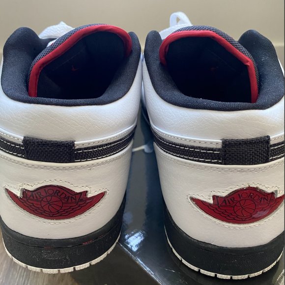 Nike Air Jordan 1 Phat Low - Men's size 14